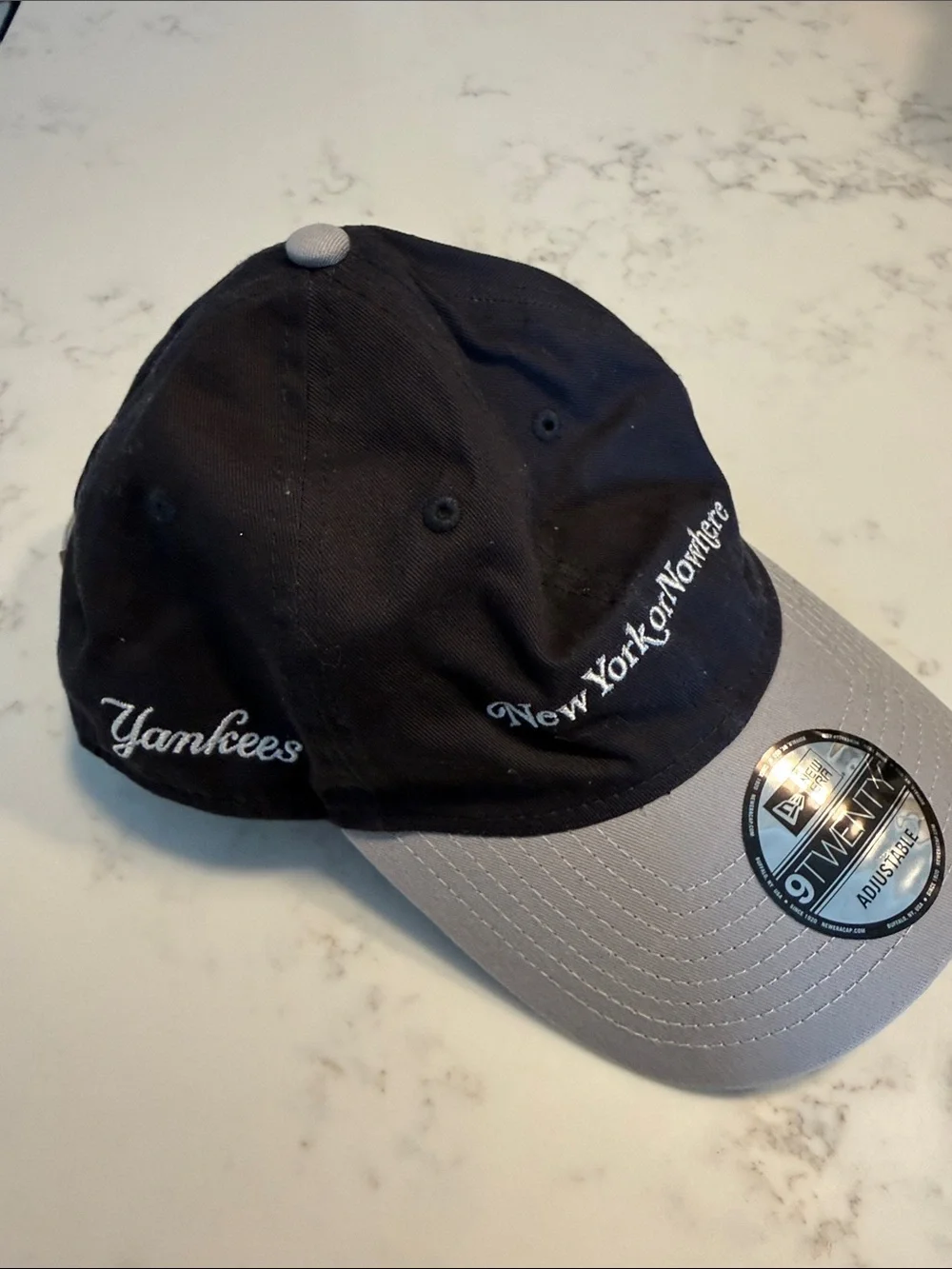 New York Yankees Black and Gray 9TWENTY Adjustable Cap